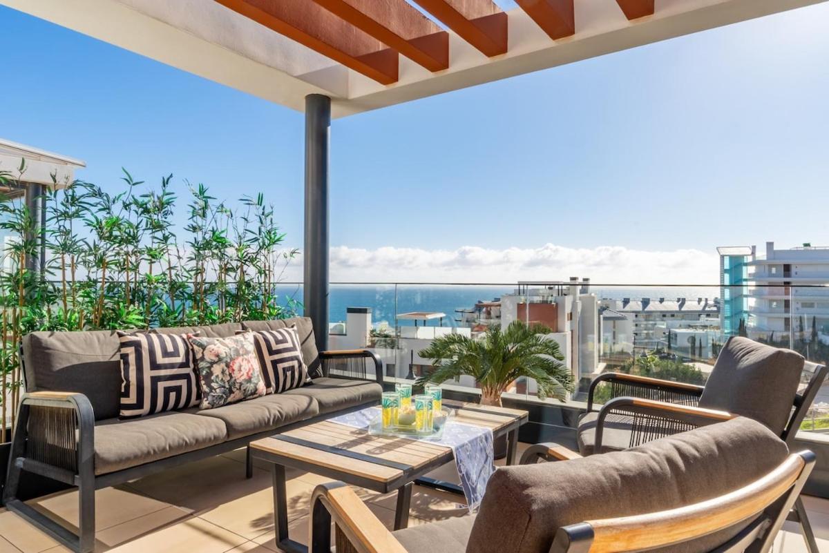 Apartment Stunning Penthouse -private Pool Fuengirola